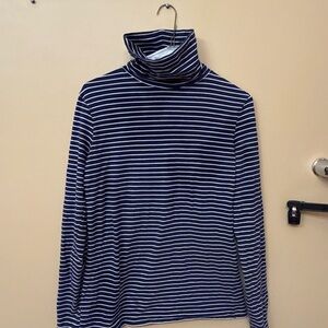 Duluth Trading Co Navy and White Striped Long Sleeve Tee